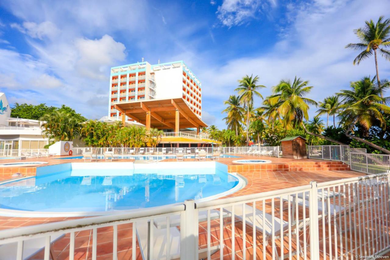 Studio CHIC avec son accès plage et sans coupure d'eau Le Gosier  Extérieur photo